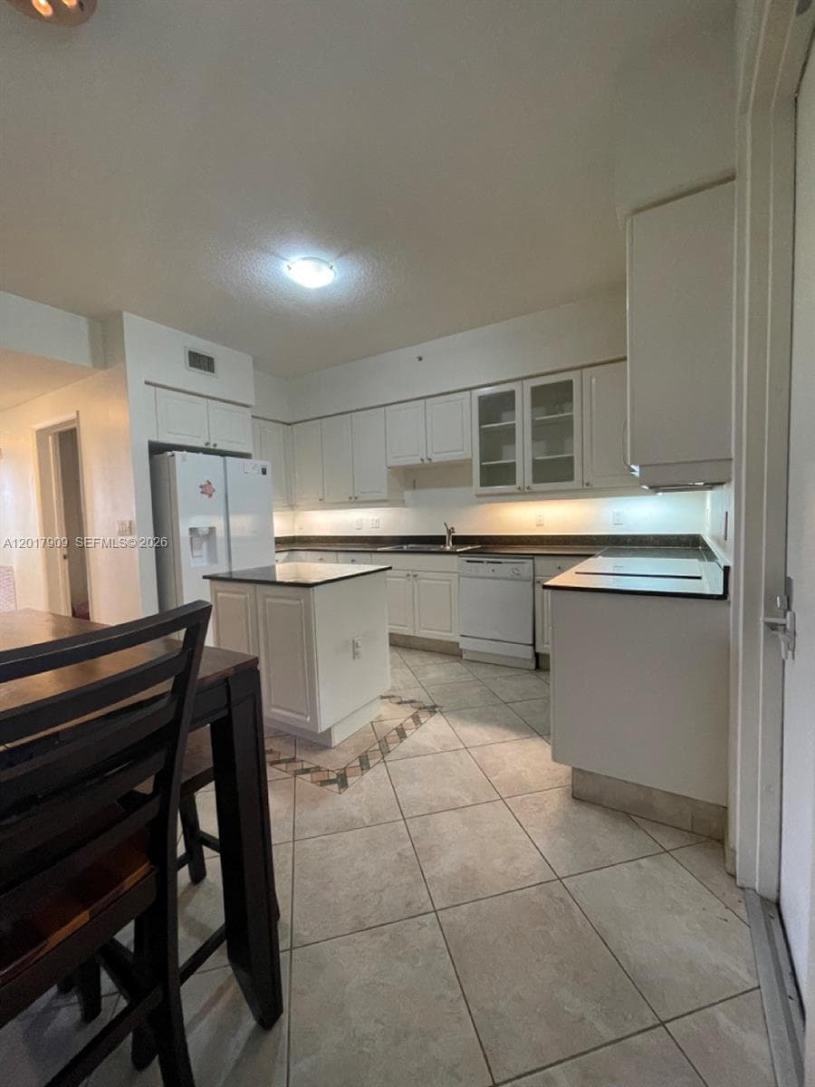 717 Crandon Blvd # 408, Key Biscayne FL 33149 — 4