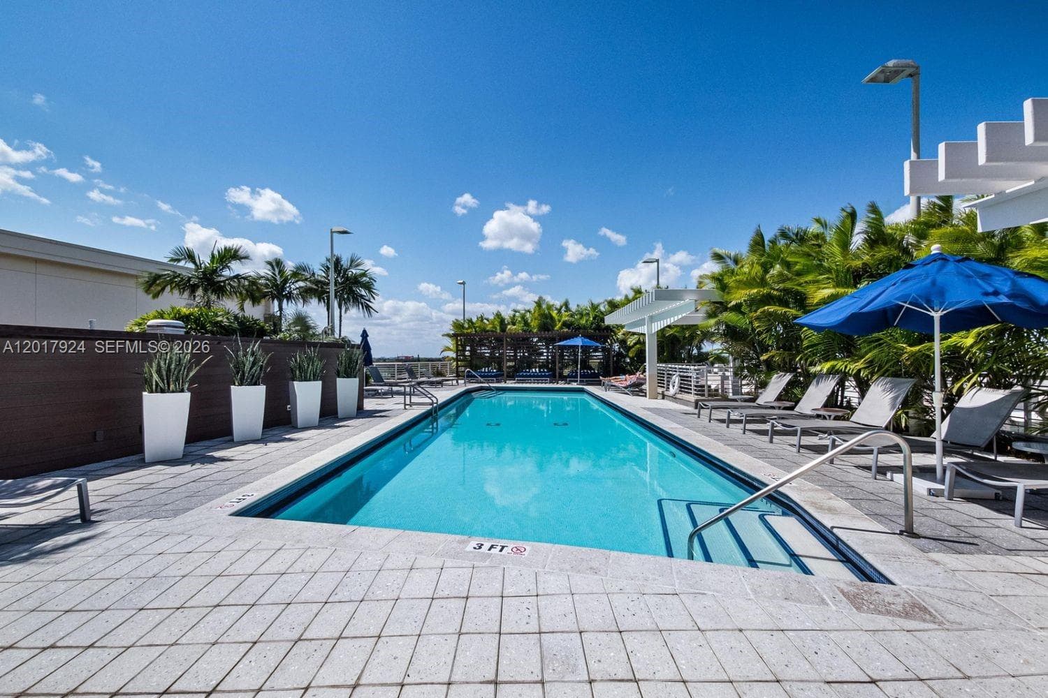 3250 NE 1st Ave # 916, Miami FL 33137 — 2