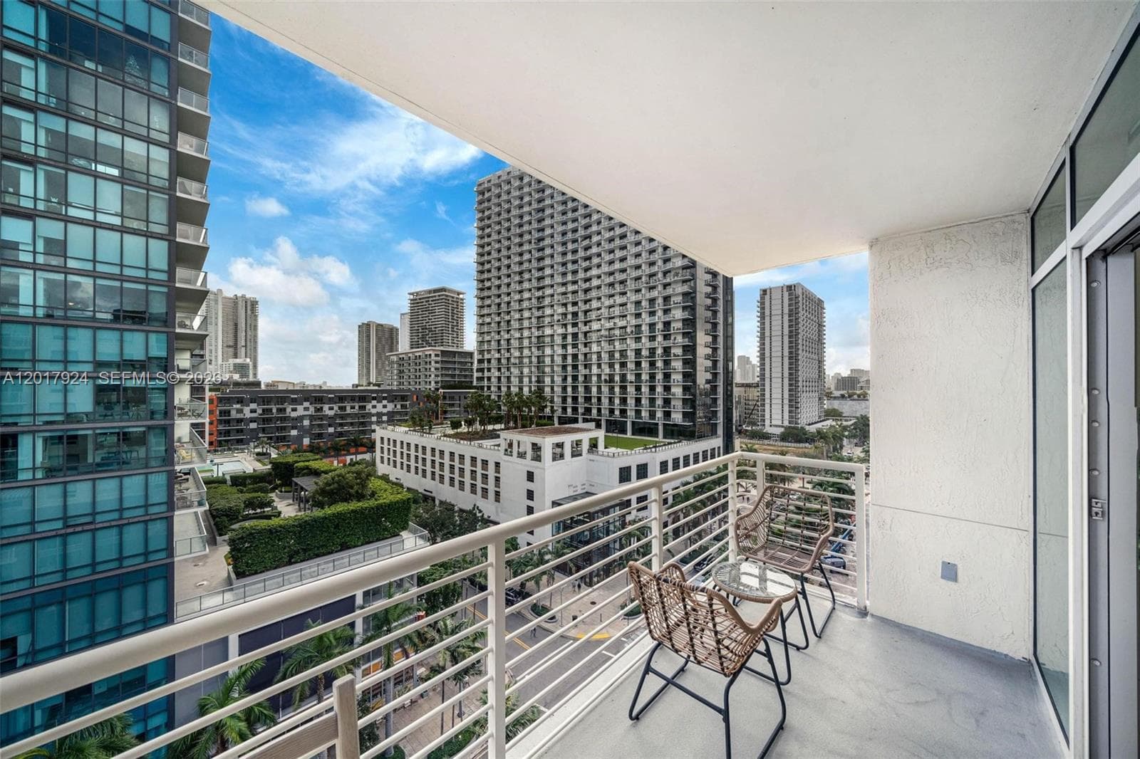 3250 NE 1st Ave # 916, Miami FL 33137 — 16