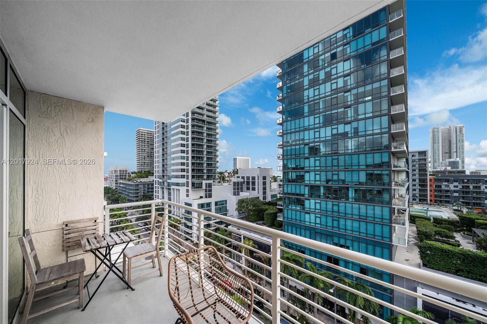 3250 NE 1st Ave # 916, Miami FL 33137 — 15