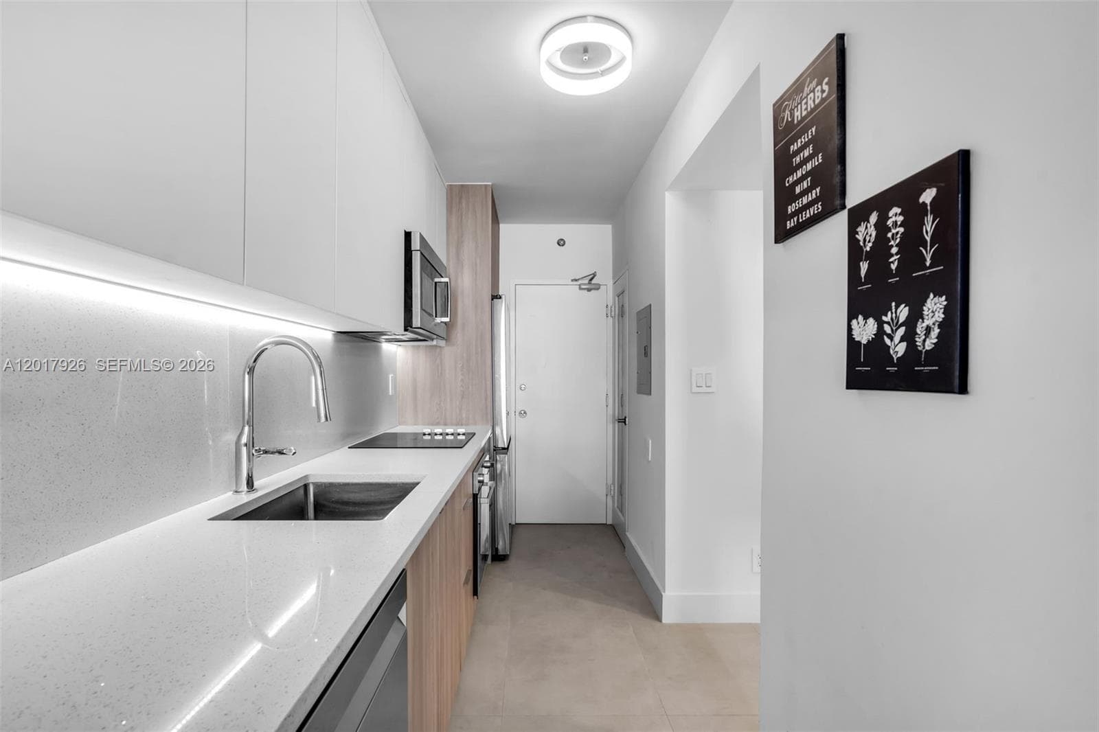 100 Lincoln Rd # 539, Miami Beach FL 33139 — 6