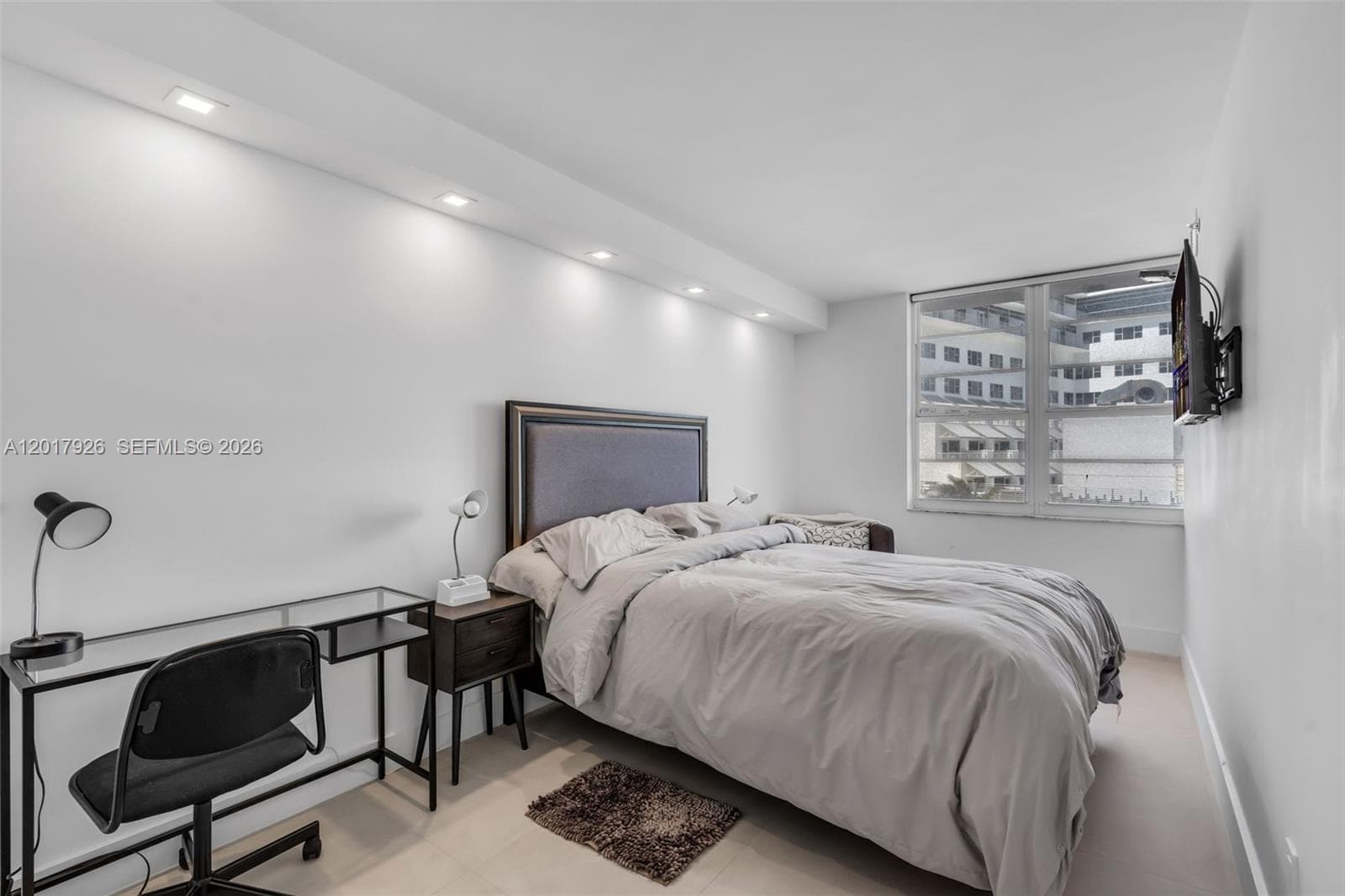 100 Lincoln Rd # 539, Miami Beach FL 33139 — 12