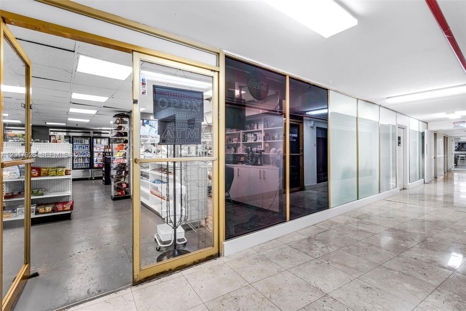 100 Lincoln Rd # 539, Miami Beach FL 33139 — 25