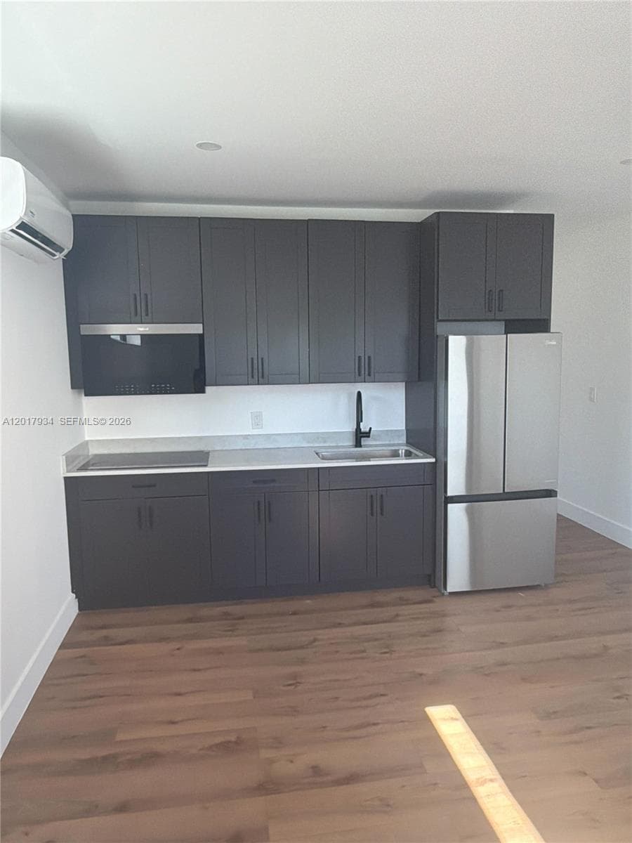 7801 Byron Ave # 3, Miami Beach FL 33141 — 1