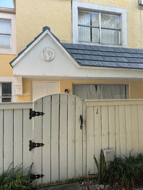 6845 SW 45th Ln # 1, Miami FL 33155 — 3