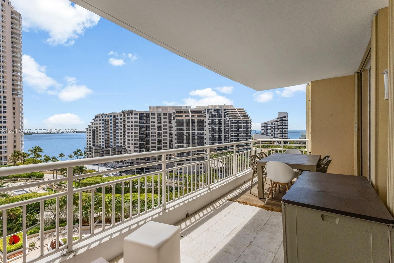 888 Brickell Key Dr # 1207, Miami FL 33131 — 2