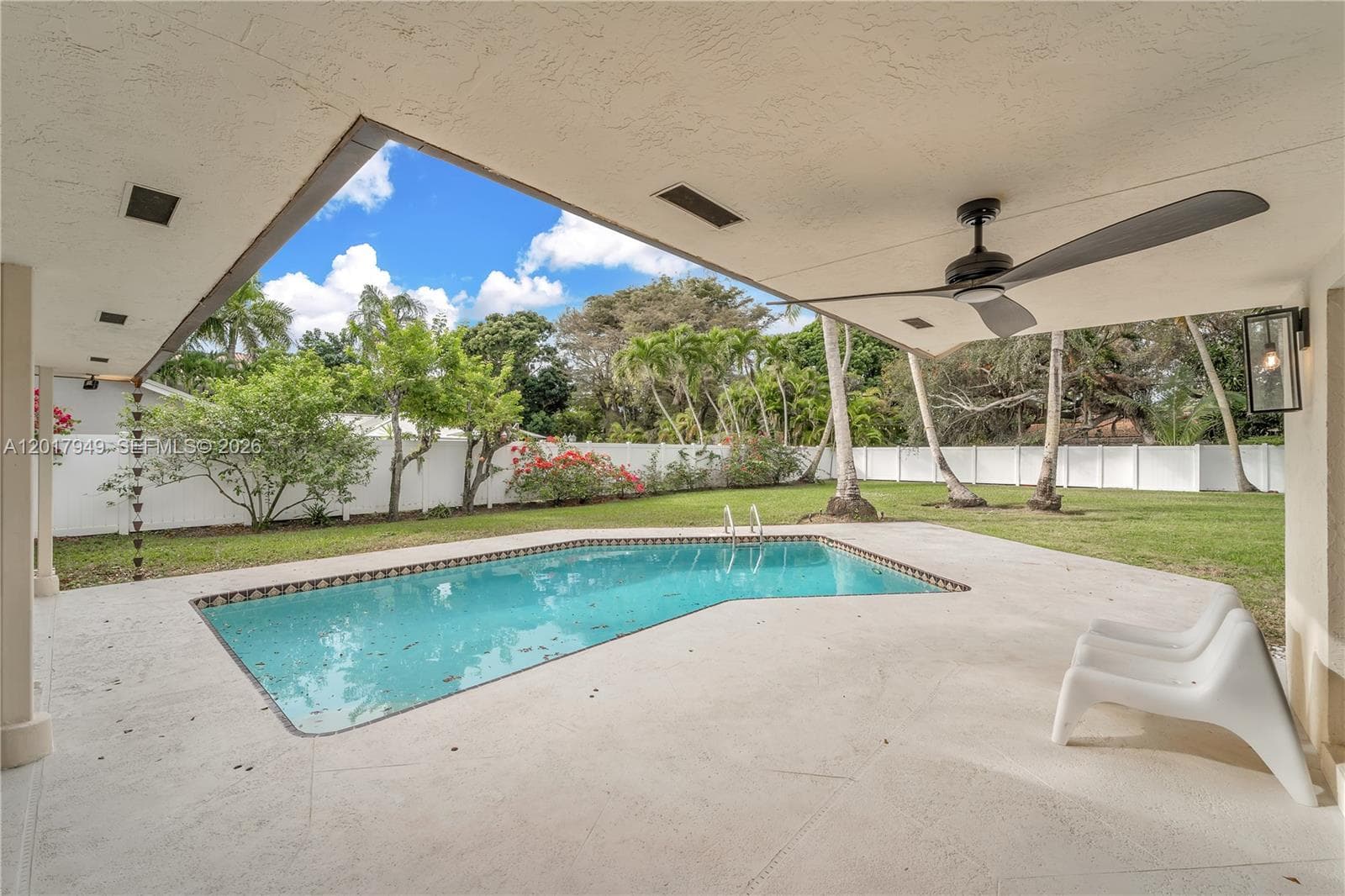 10330 SW 58th Ct, Pinecrest FL 33156 — 2