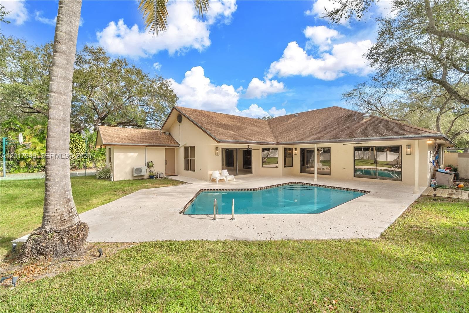 10330 SW 58th Ct, Pinecrest FL 33156 — 6