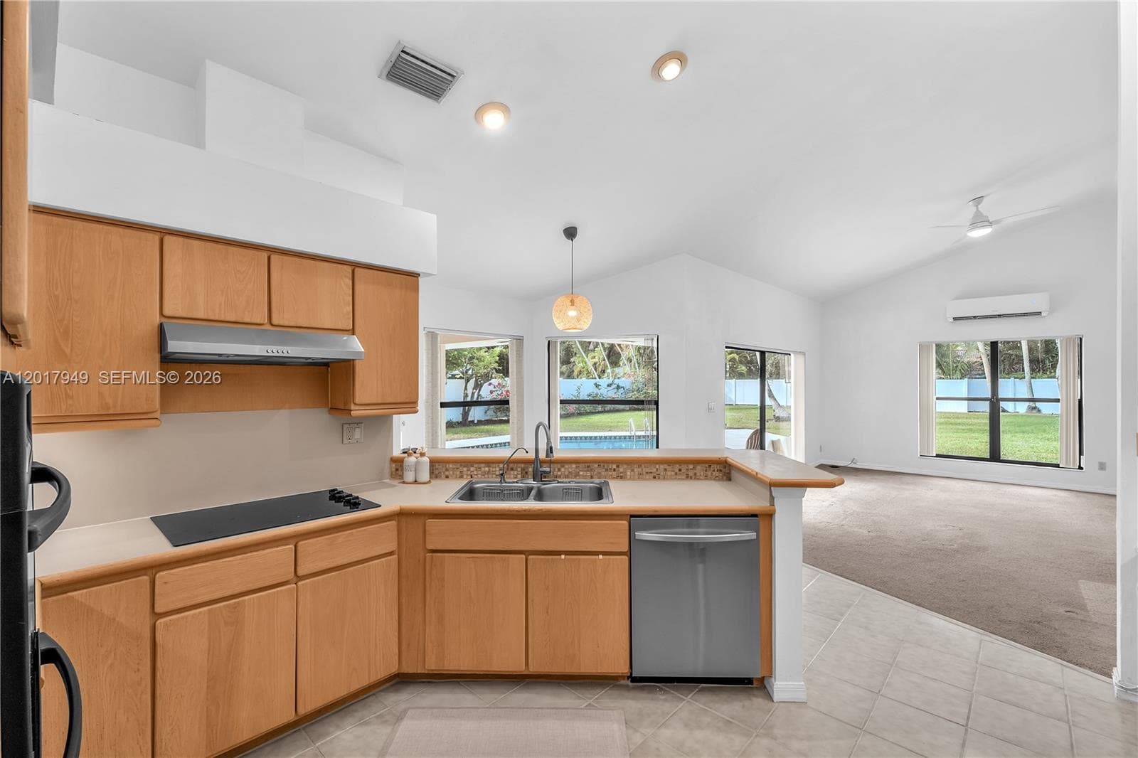 10330 SW 58th Ct, Pinecrest FL 33156 — 10