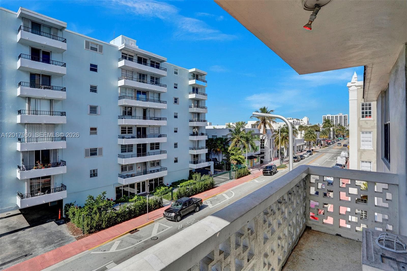 713 Collins Ave # 42, Miami Beach FL 33139 — 34
