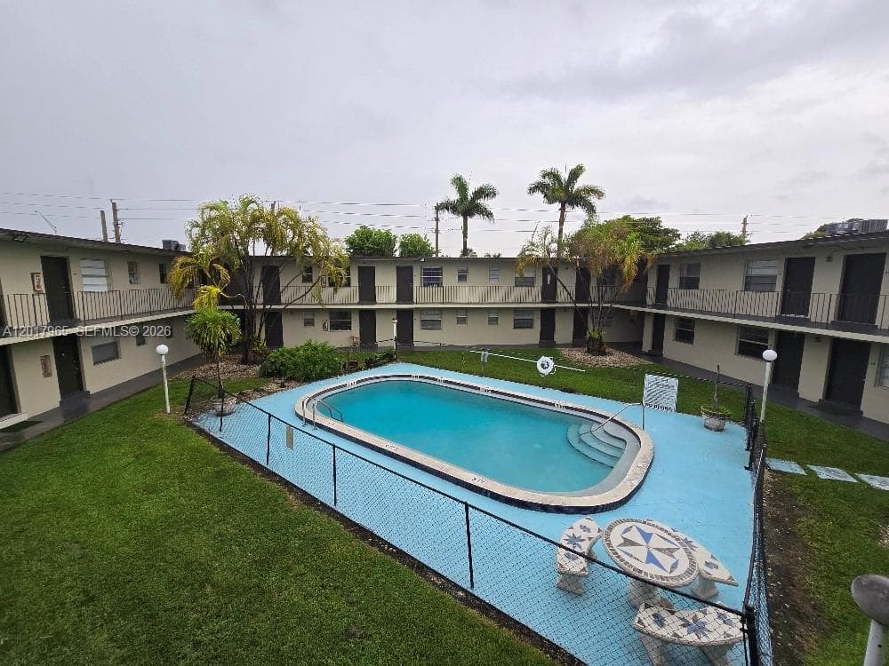 3901 SW 112th Ave # 38, Miami FL 33165 — 16