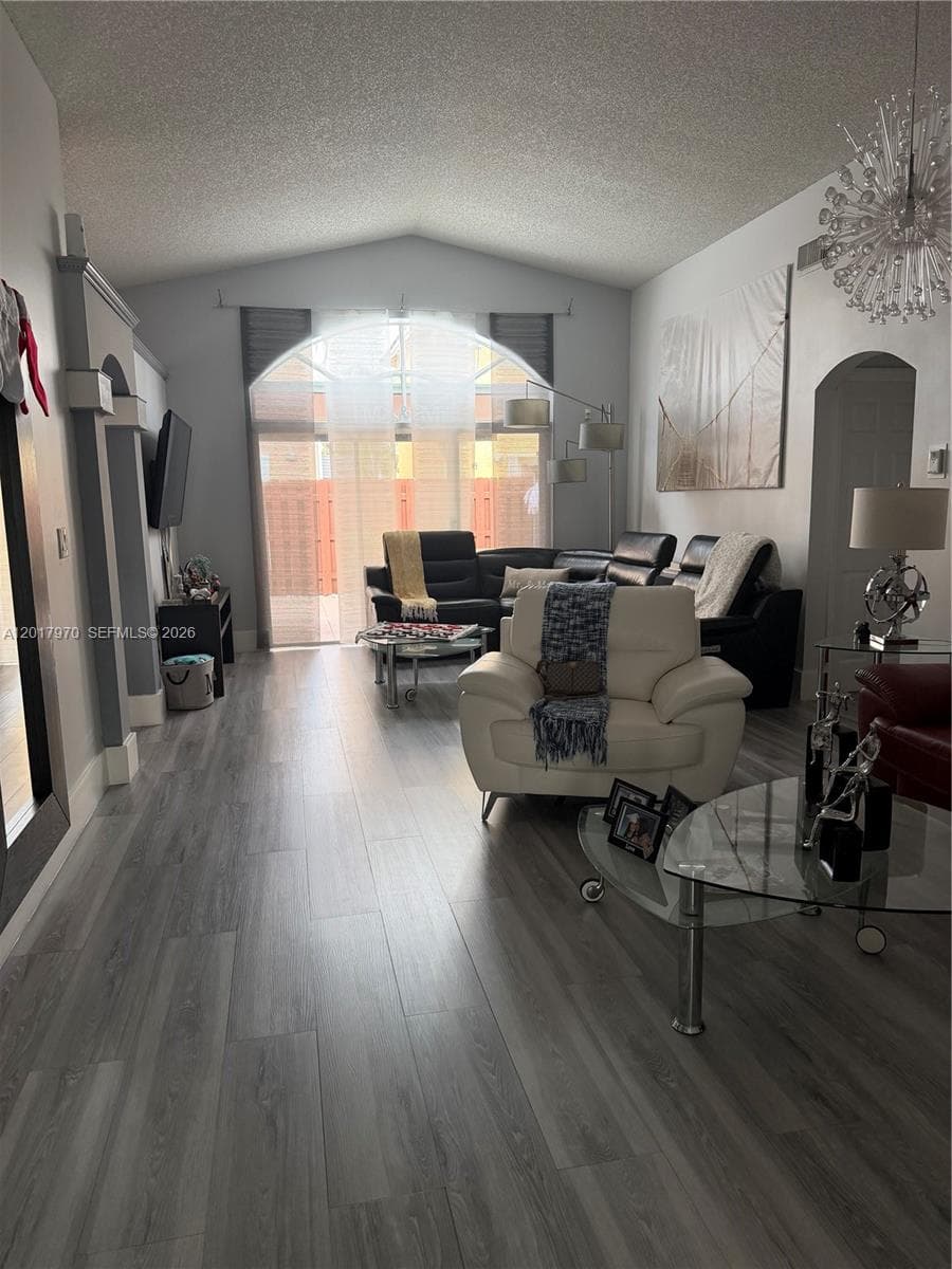 15823 SW 82nd St, Miami FL 33193 — 5