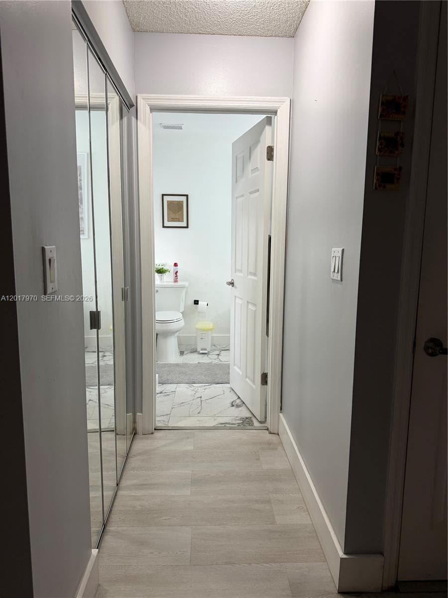 15823 SW 82nd St, Miami FL 33193 — 20