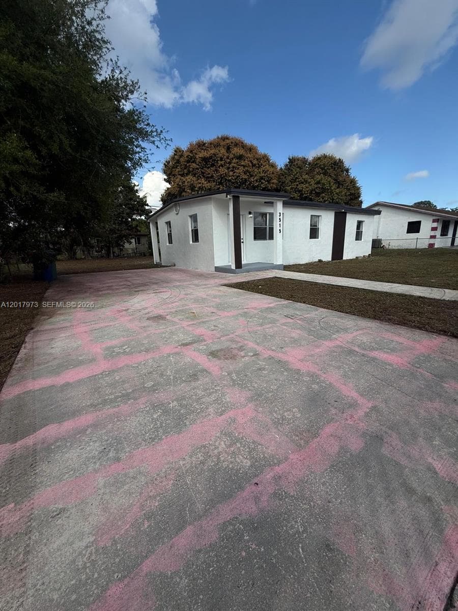 3515 NW 213th St, Miami Gardens FL 33056 — 5