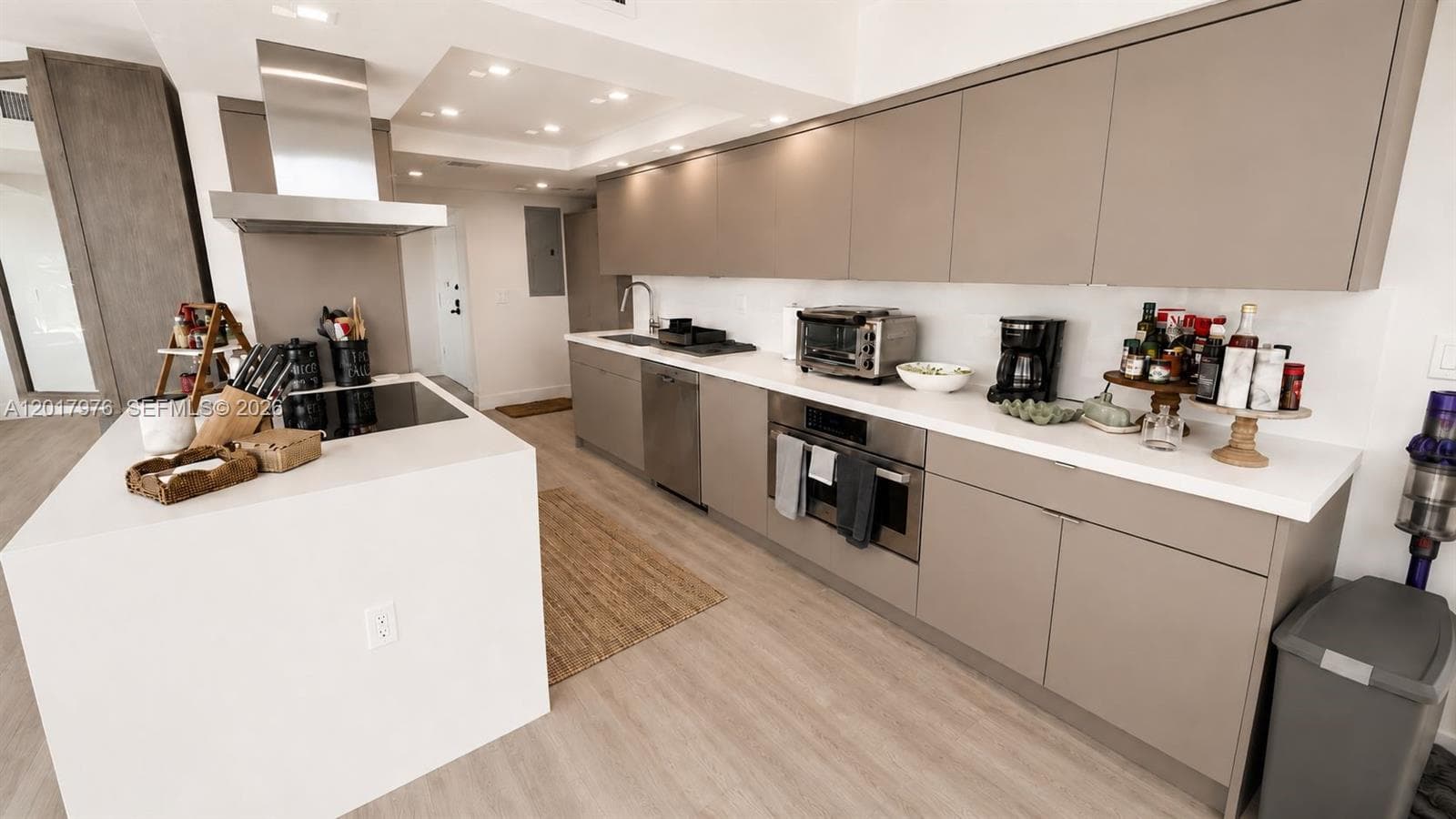 1121 Crandon Blvd # E708, Key Biscayne FL 33149 — 6