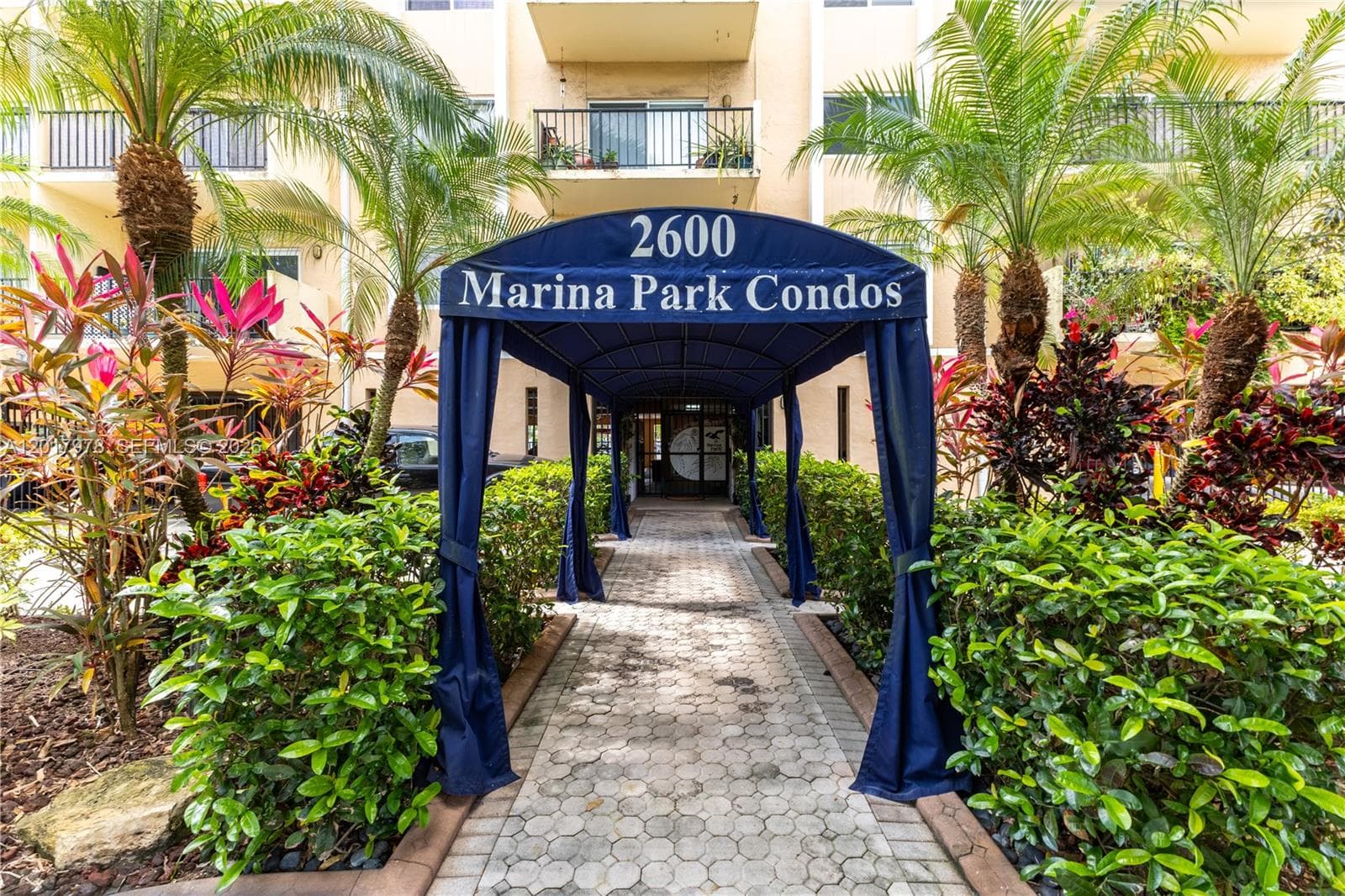 2600 NE 135th St # A, North Miami FL 33181 — 19