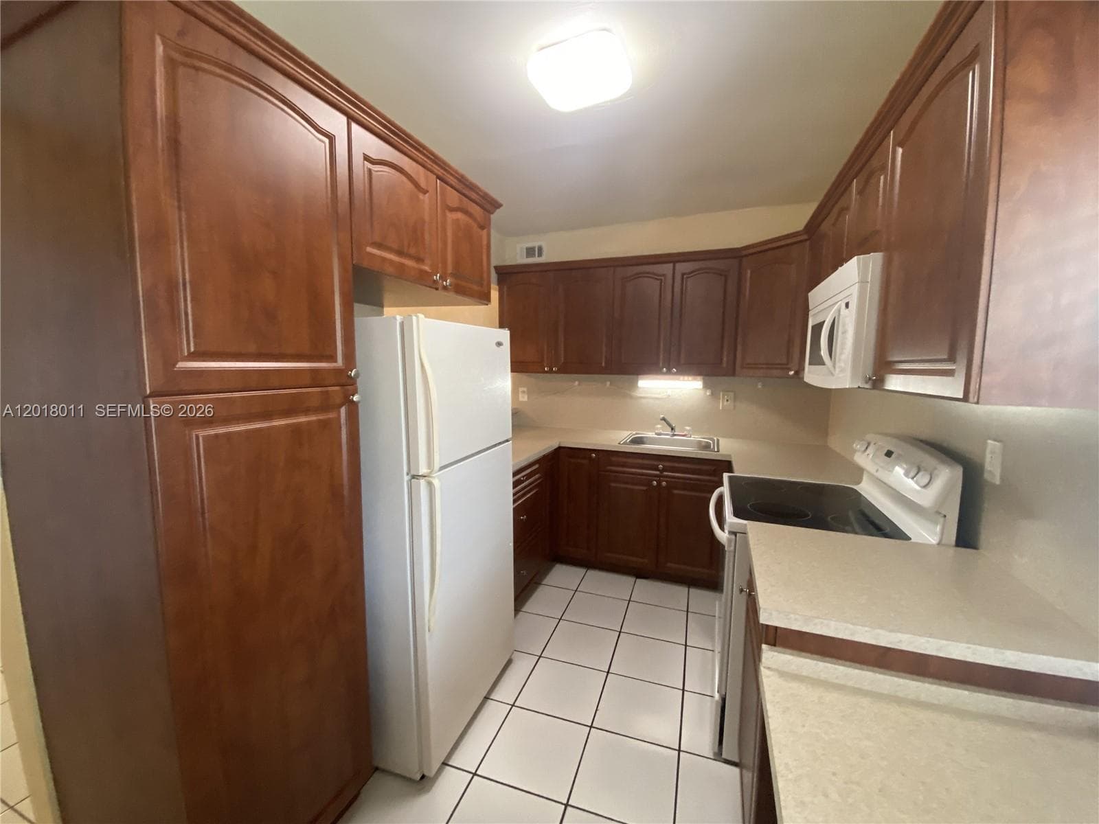 1590 W 46th St # 117, Hialeah FL 33012 — 6