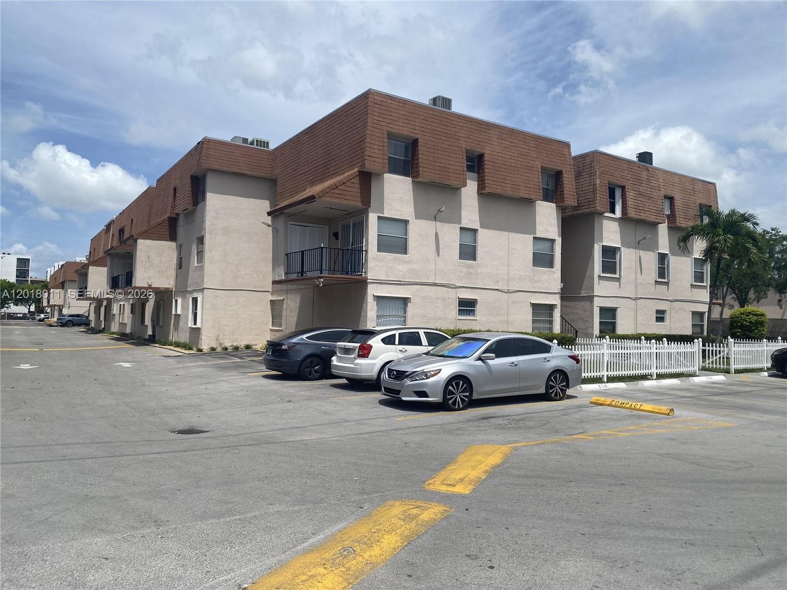 1590 W 46th St # 117, Hialeah FL 33012 — 15
