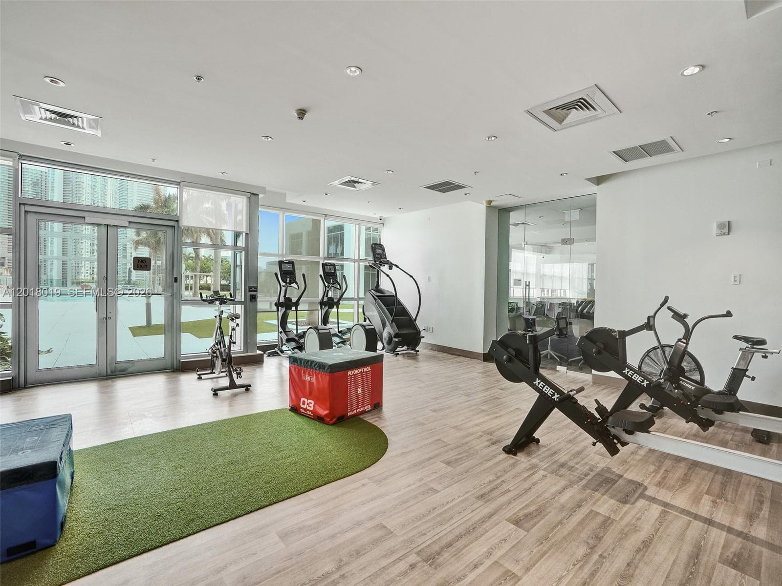 3301 NE 1st Ave # M0503, Miami FL 33137 — 37