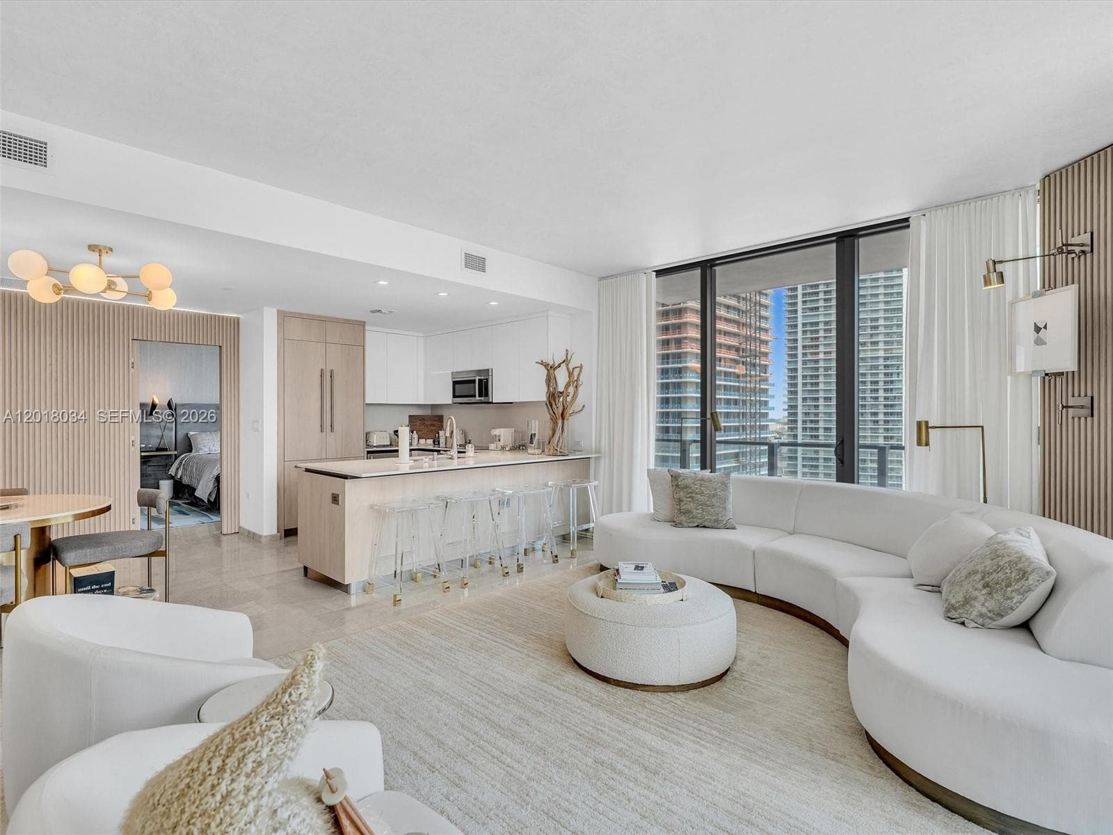 88 SW 7th St # 2011, Miami FL 33130 — 17