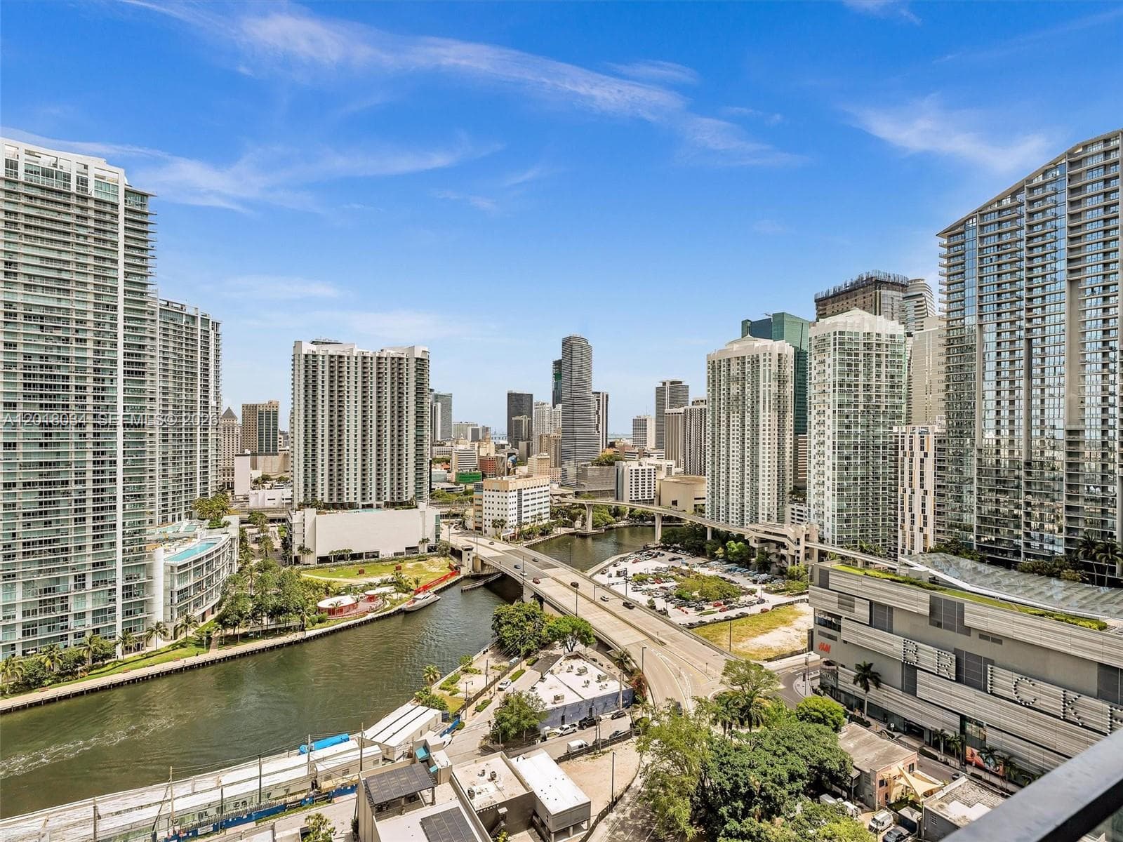 88 SW 7th St # 2011, Miami FL 33130 — 29