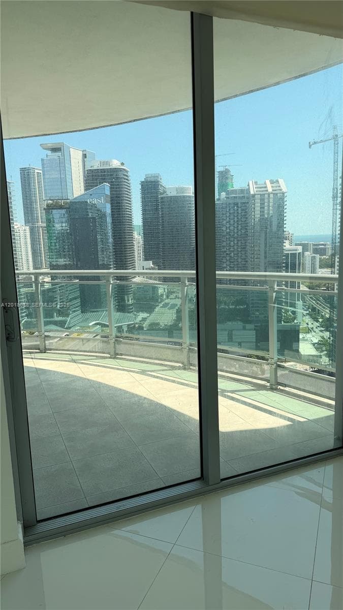 350 S Miami Ave # 3814, Miami FL 33130 — 12