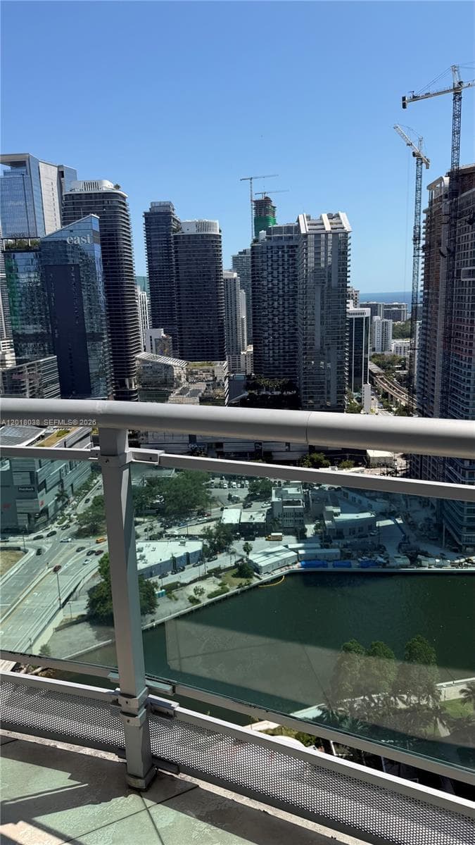350 S Miami Ave # 3814, Miami FL 33130 — 19