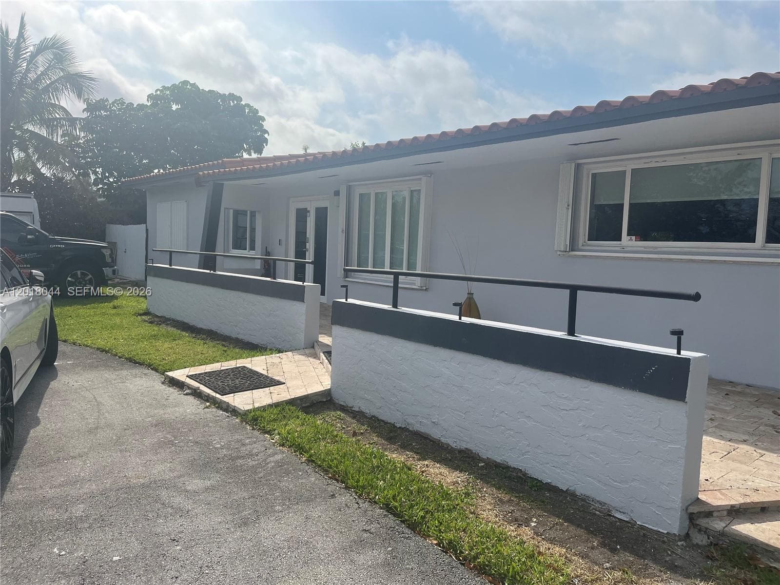 9260 SW 164th St, Palmetto Bay FL 33157 — 2
