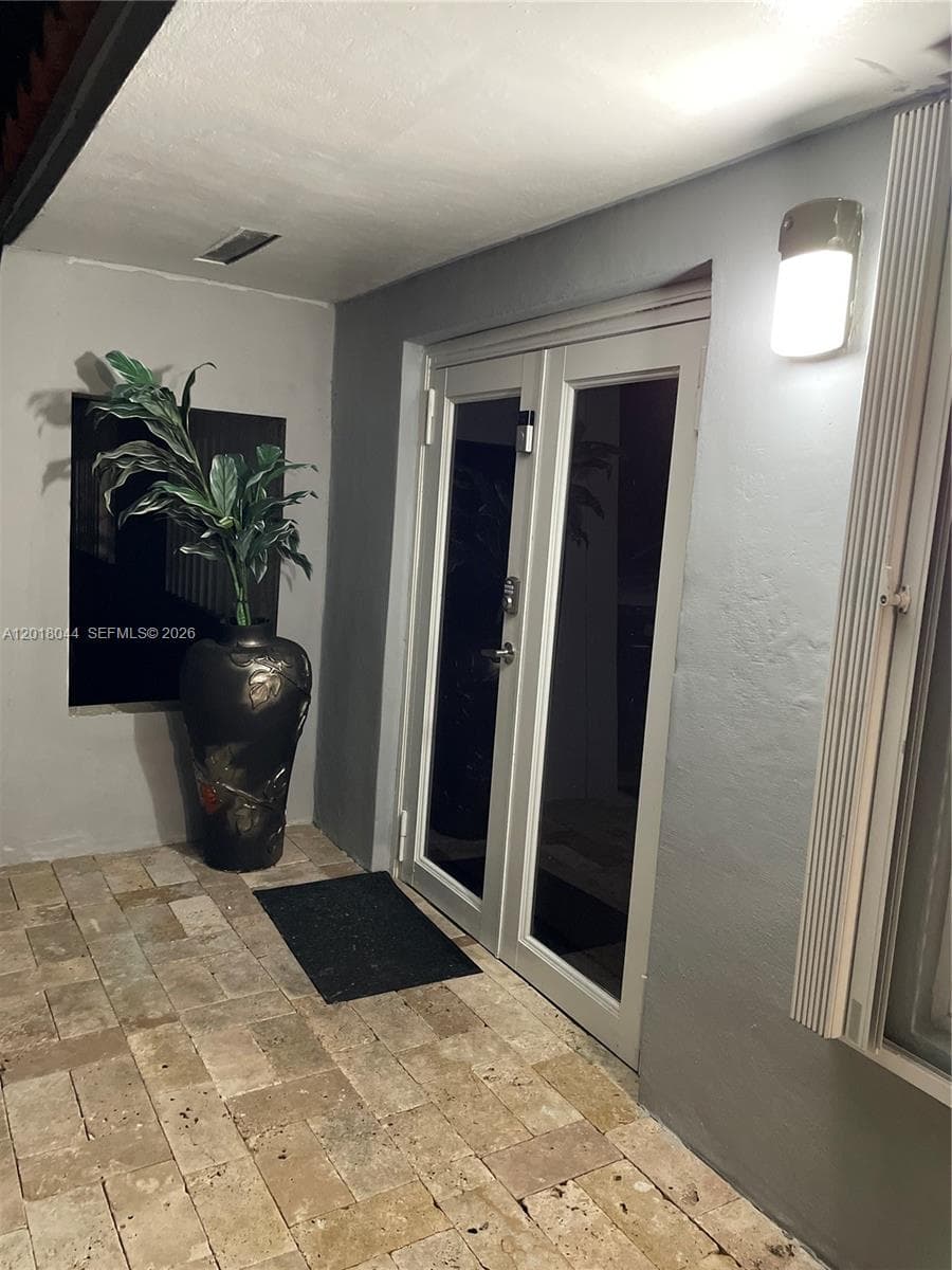 9260 SW 164th St, Palmetto Bay FL 33157 — 5