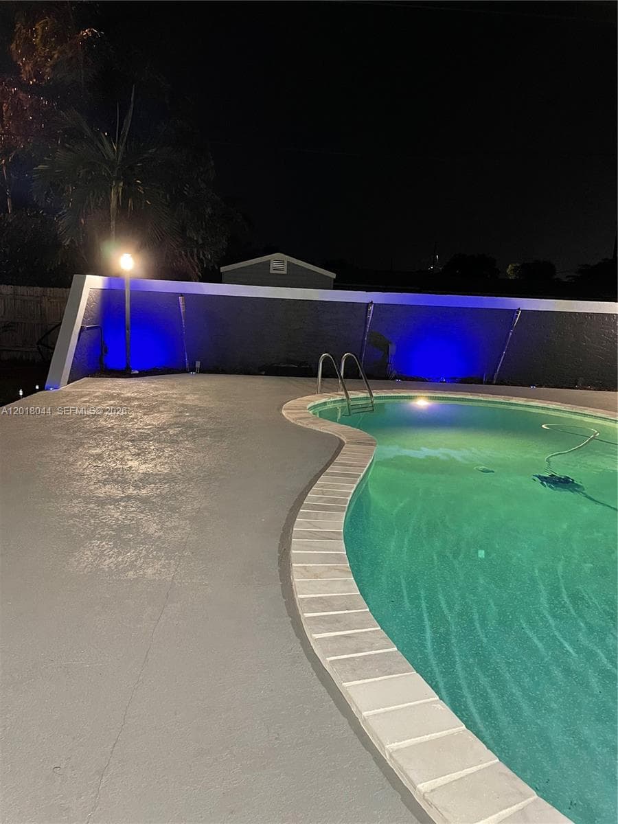 9260 SW 164th St, Palmetto Bay FL 33157 — 41