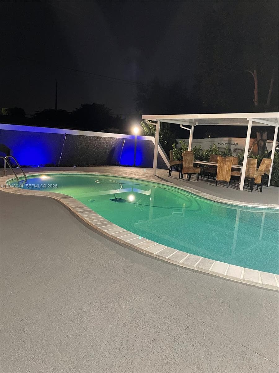 9260 SW 164th St, Palmetto Bay FL 33157 — 40