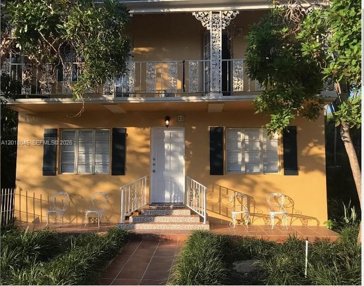 23 Majorca Ave # 1, Coral Gables FL 33134 — 1