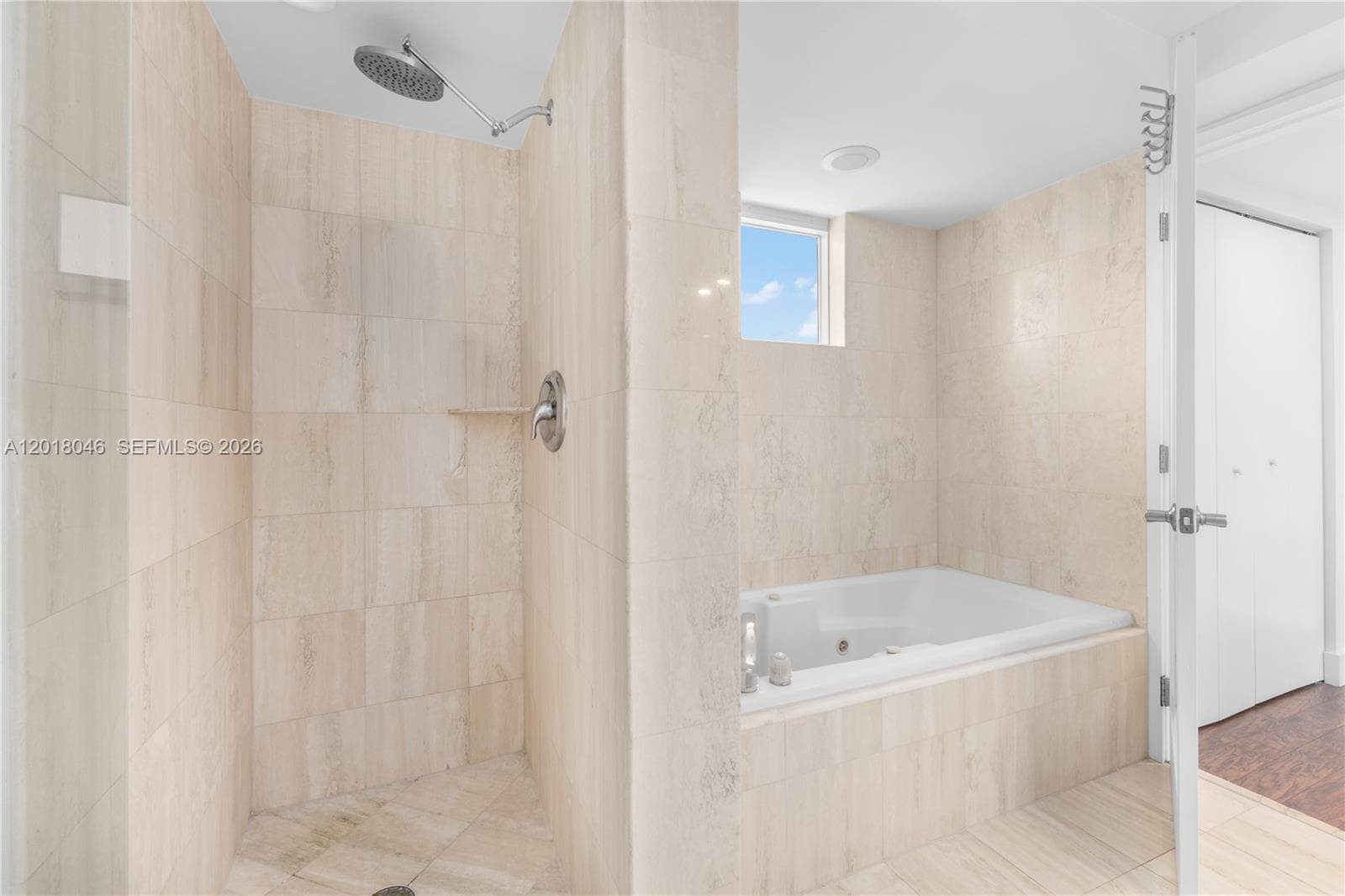 1800 Sunset Harbour Dr # 1601, Miami Beach FL 33139 — 21