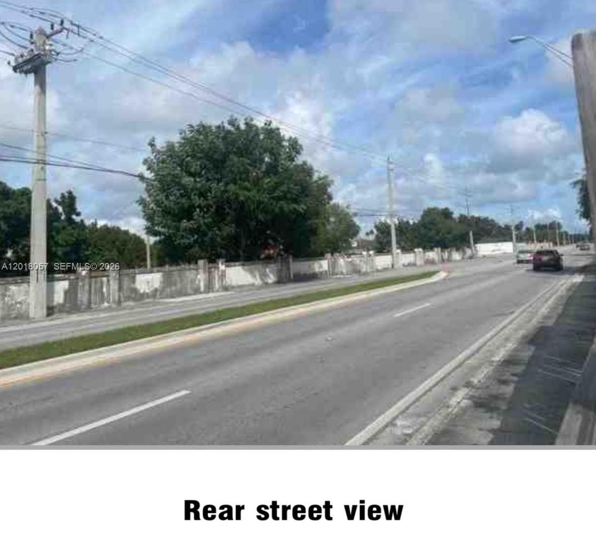 19422 SW 119th Ct, Miami FL 33177 — 1
