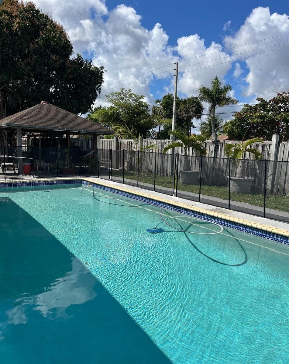 19422 SW 119th Ct, Miami FL 33177 — 29