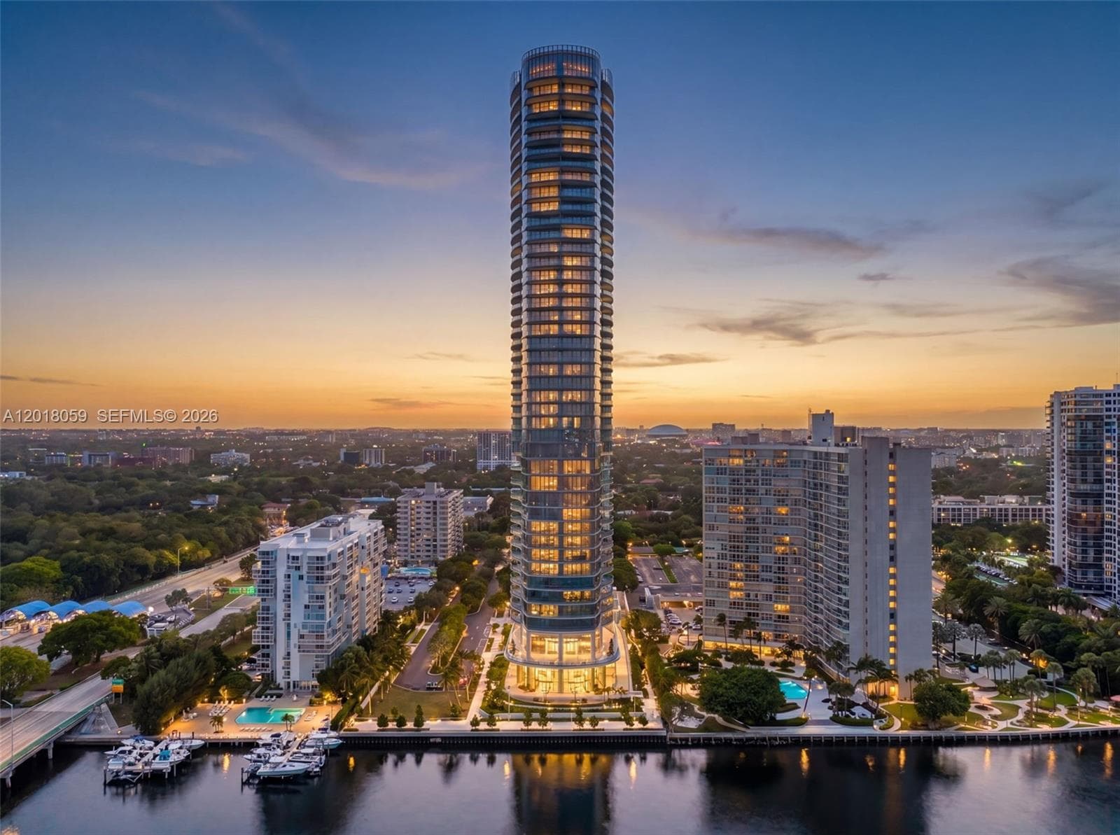 175 SE 25th Rd # 1004, Miami FL 33129 — 40