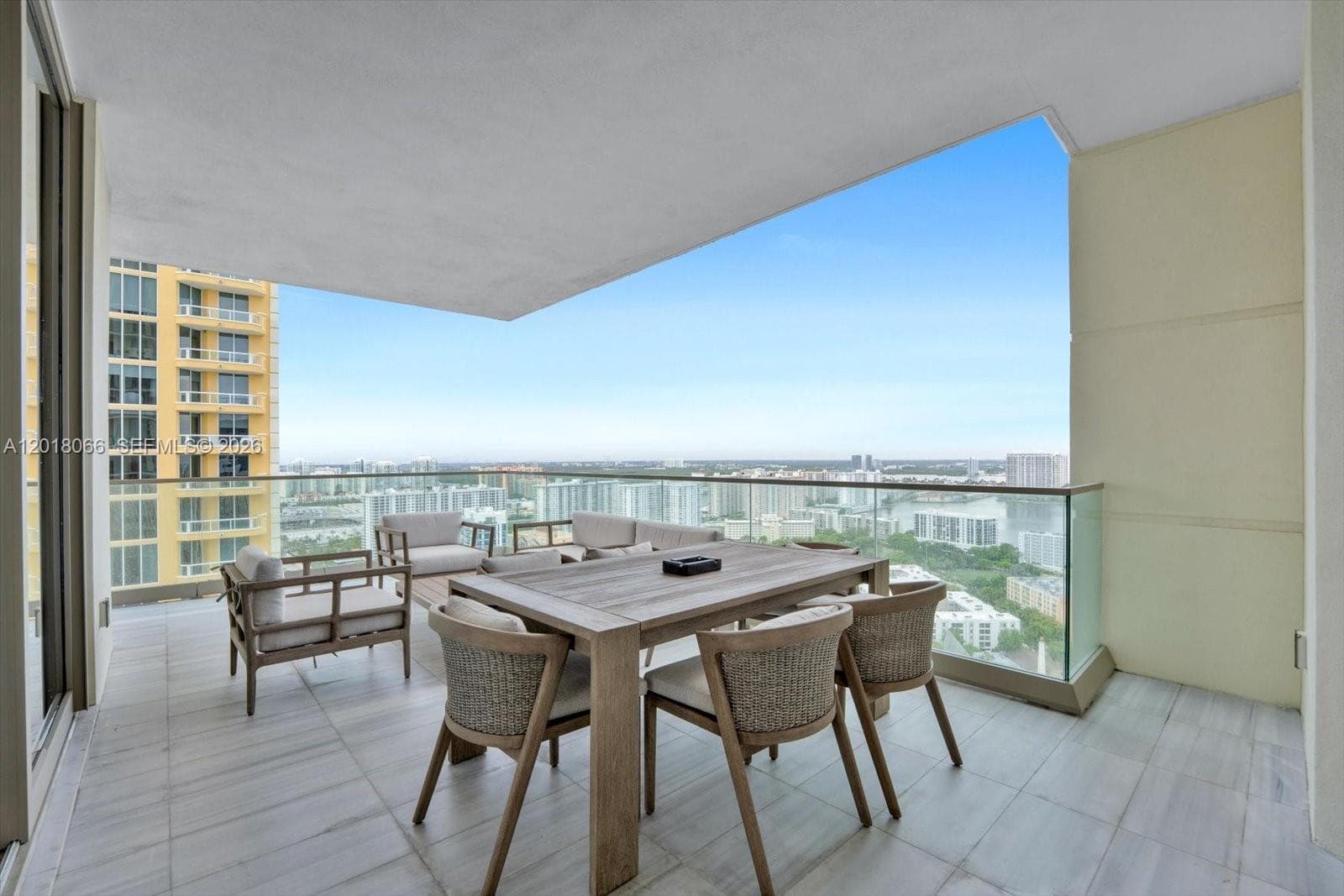 17901 Collins Ave # 2704, Sunny Isles Beach FL 33160 — 36