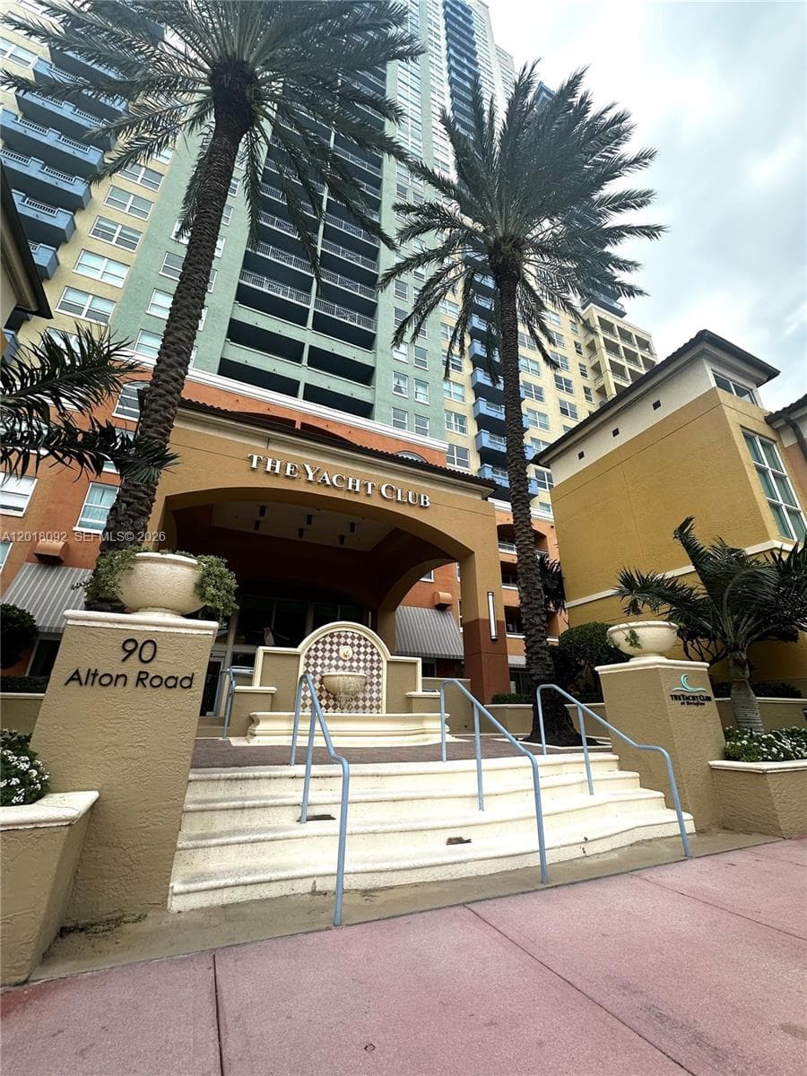 90 Alton Rd # 1804, Miami Beach FL 33139 — 42