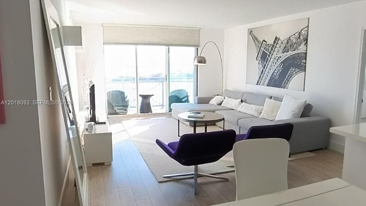 90 Alton Rd # 1804, Miami Beach FL 33139 — 9