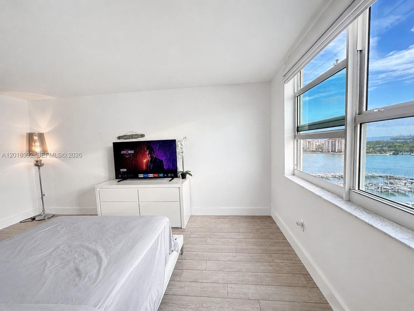 90 Alton Rd # 1804, Miami Beach FL 33139 — 30