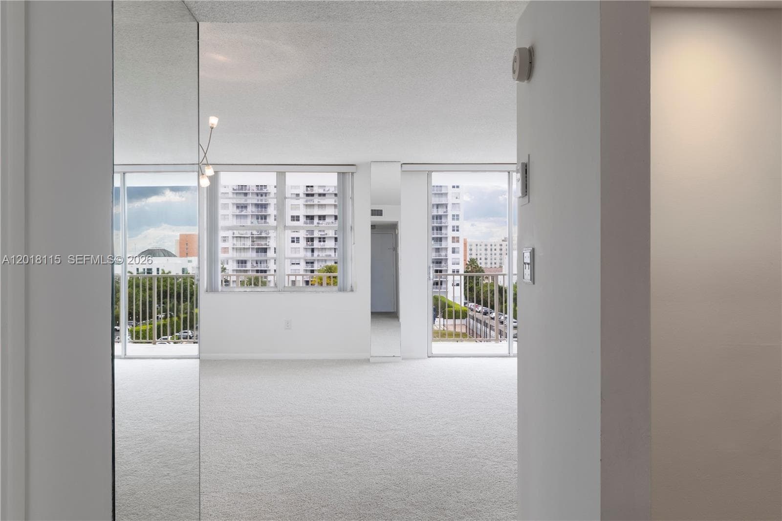 2851 NE 183rd St # 504E, Aventura FL 33160 — 17