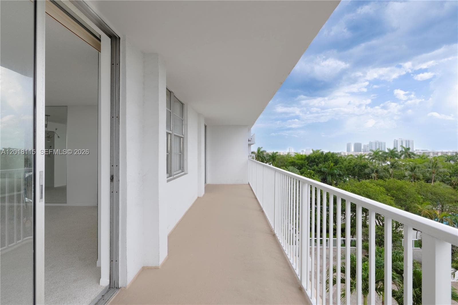 2851 NE 183rd St # 504E, Aventura FL 33160 — 28