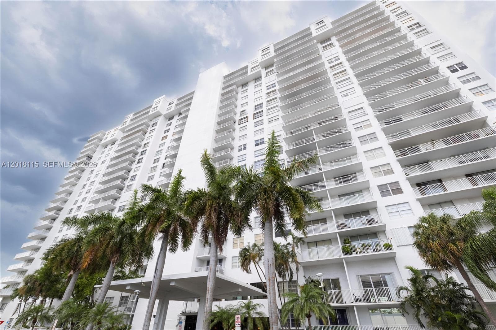 2851 NE 183rd St # 504E, Aventura FL 33160 — 19