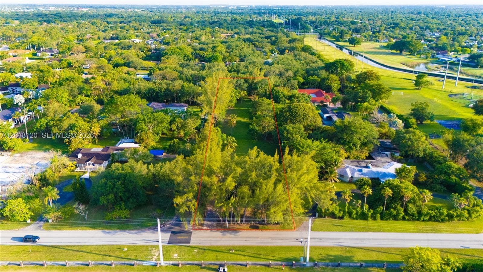 9840 SW 104th St, Miami FL 33176 — 4