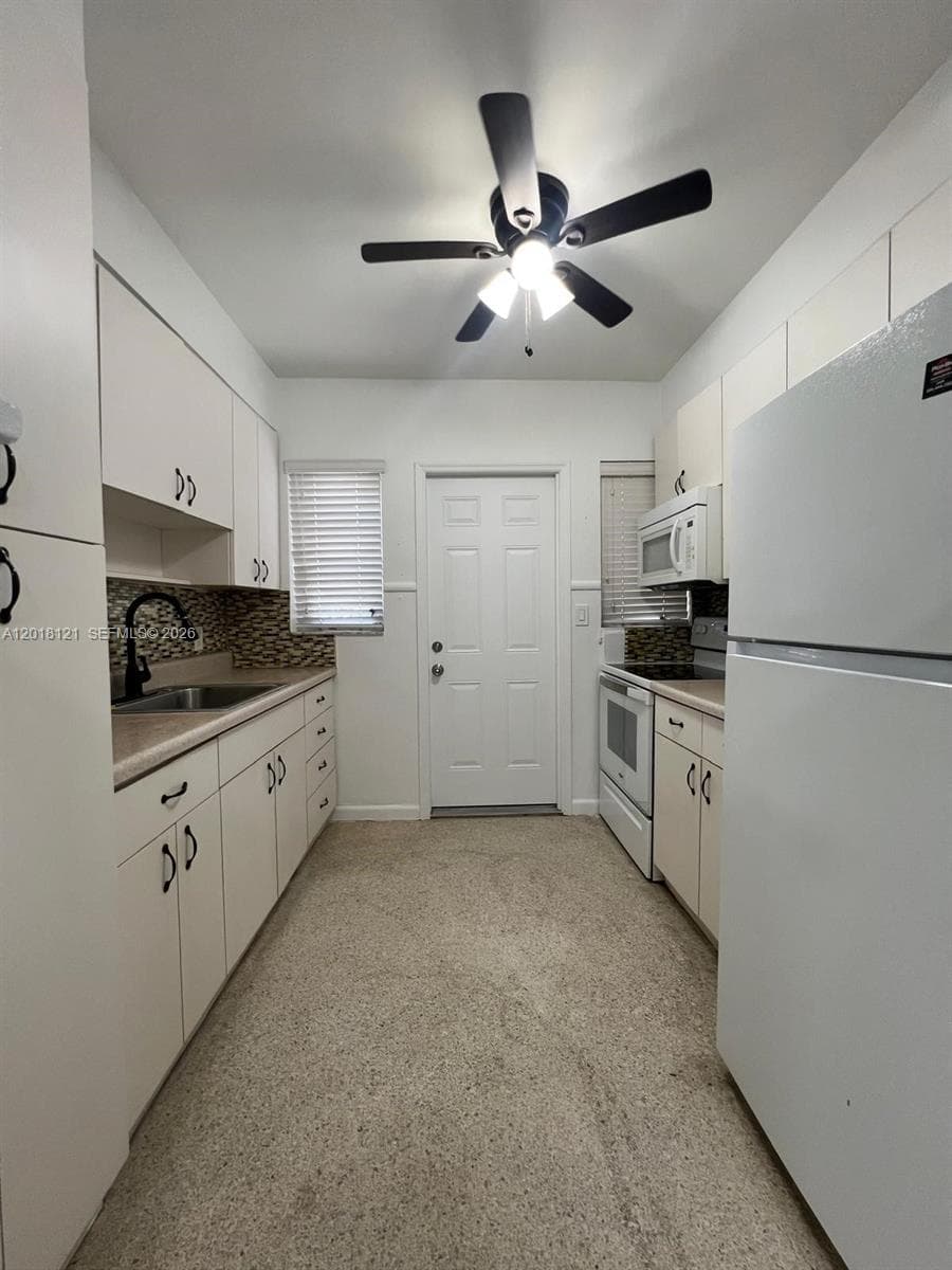 Twelfth St Manors, Miami, FL — 7