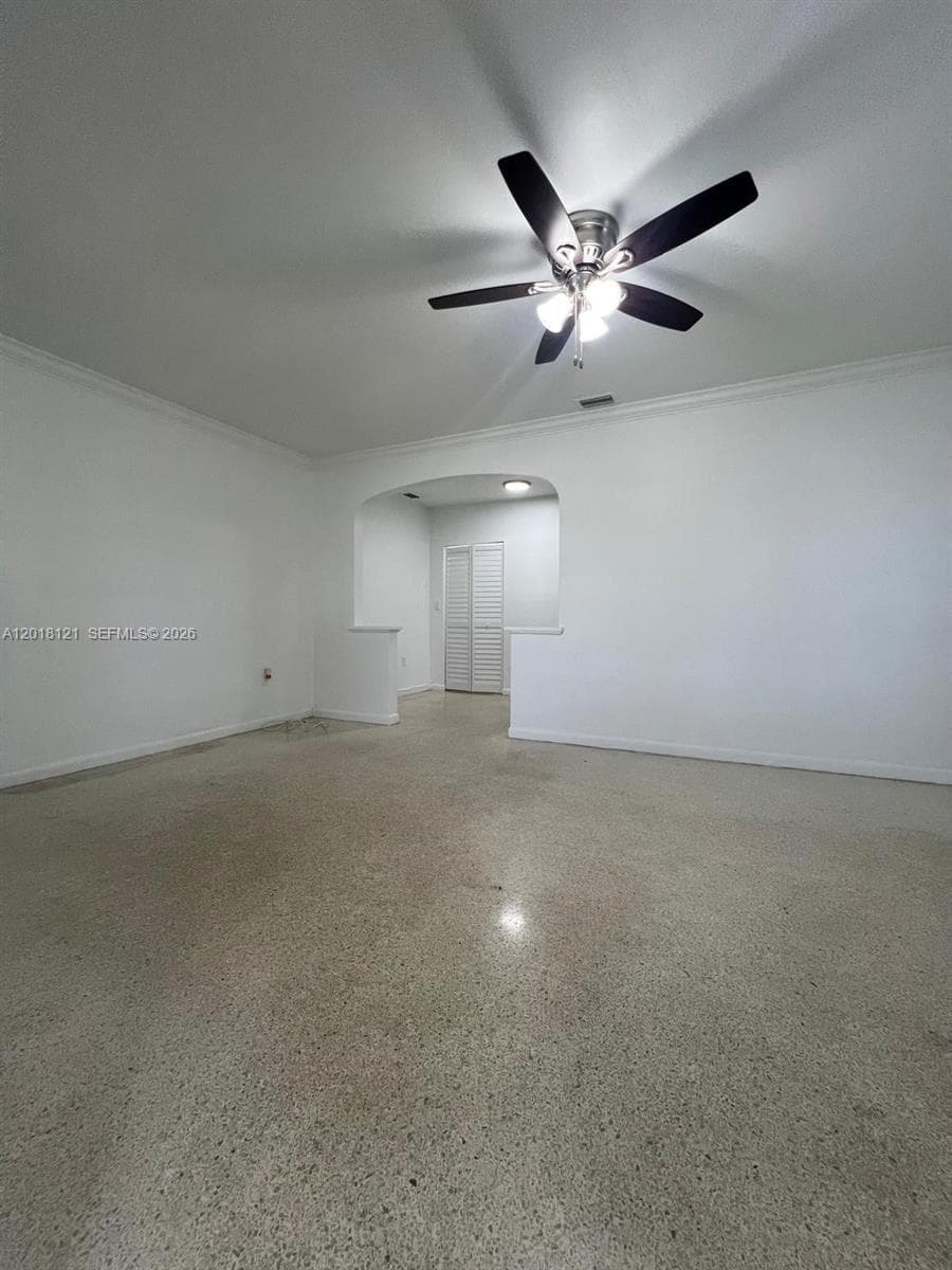 Twelfth St Manors, Miami, FL — 4