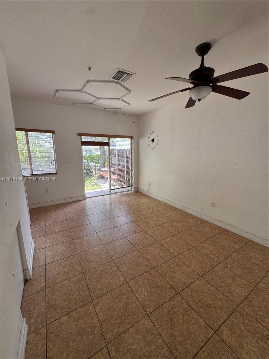 Park Place At Midway Cond, Miami, FL — 3
