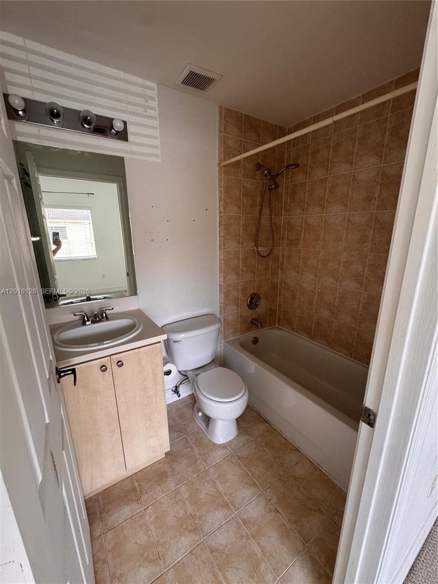 Park Place At Midway Cond, Miami, FL — 14