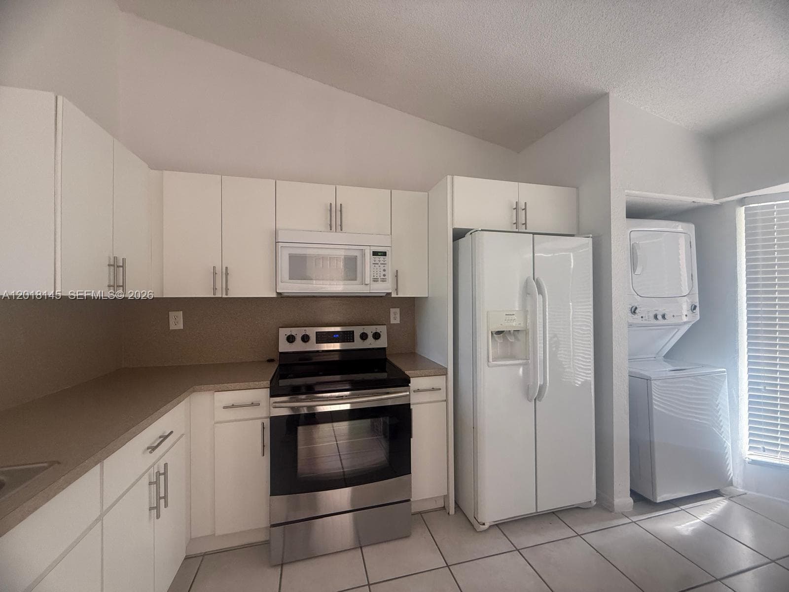 1004 San Remo Cir, Homestead FL 33035 — 7