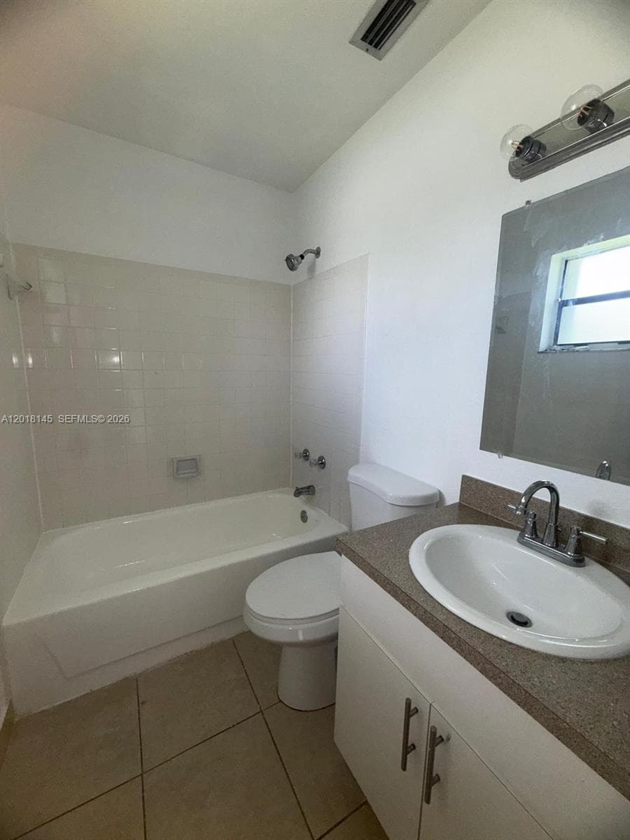 1004 San Remo Cir, Homestead FL 33035 — 18